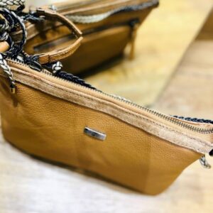 Pochette cuir GANGE camel LES TROPEZIENNES